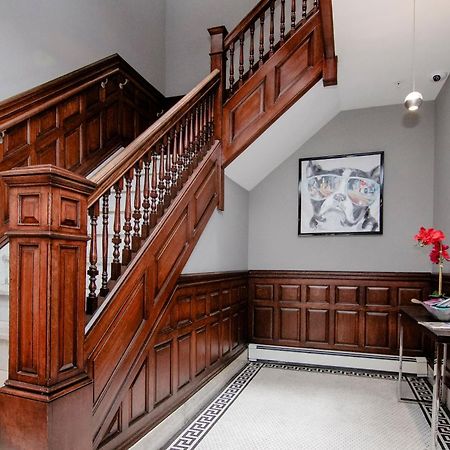 A Stylish Stay W/ A Queen Bed, Heated Floors.. #34 Brookline Buitenkant foto