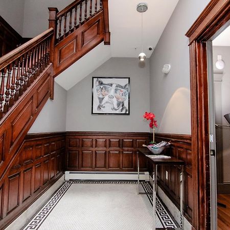 A Stylish Stay W/ A Queen Bed, Heated Floors.. #34 Brookline Buitenkant foto